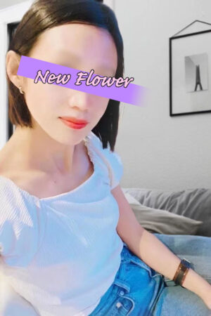 ルナ(NEW) 24歳1枚目