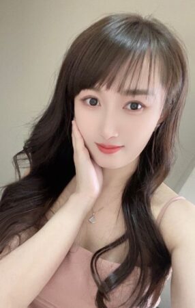 かこ (26歳)1枚目