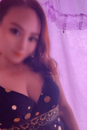 ゆな：29歳1枚目