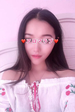 ミミ 年齢： 23歳