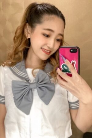 かな（日本人）(23歳)