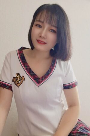 リン（22歳）158cm