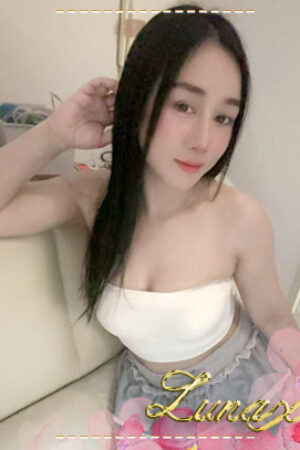 れいなちゃん 年 齢 - 22才