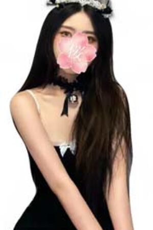 愛子 23歳