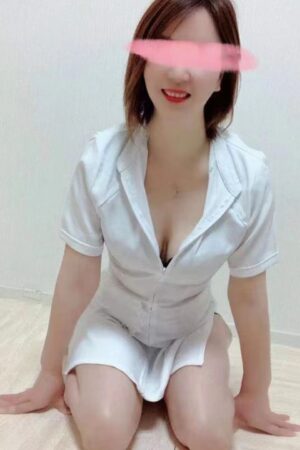 よよ