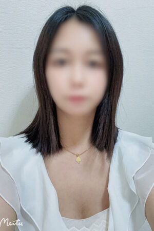 えみ (24)
