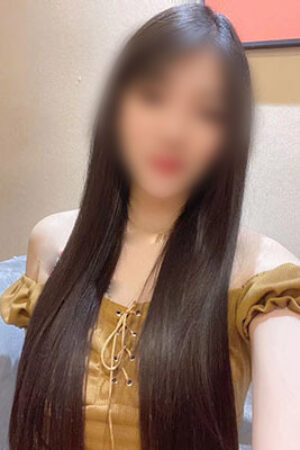 もこ (21歳)
