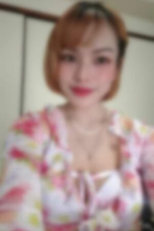 りり25歳