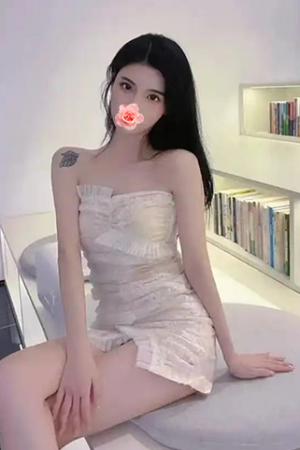 さえか 23歳