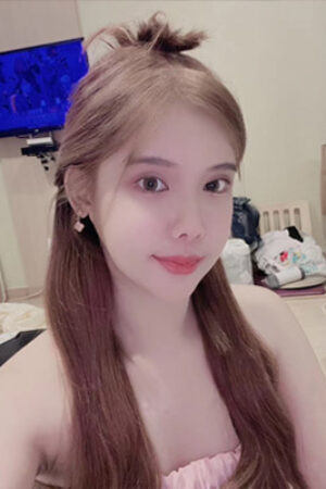 あかね 21歳