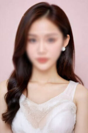 りさ age 24歳