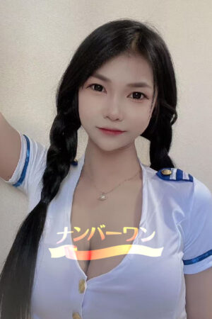 りつこ 23歳