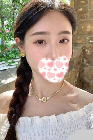 美月 22歳