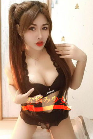 まな 24歳