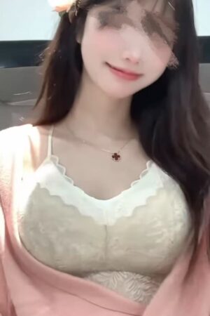みかちゃん 年齢- 23歳