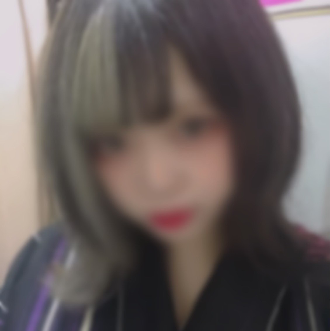 おみみん